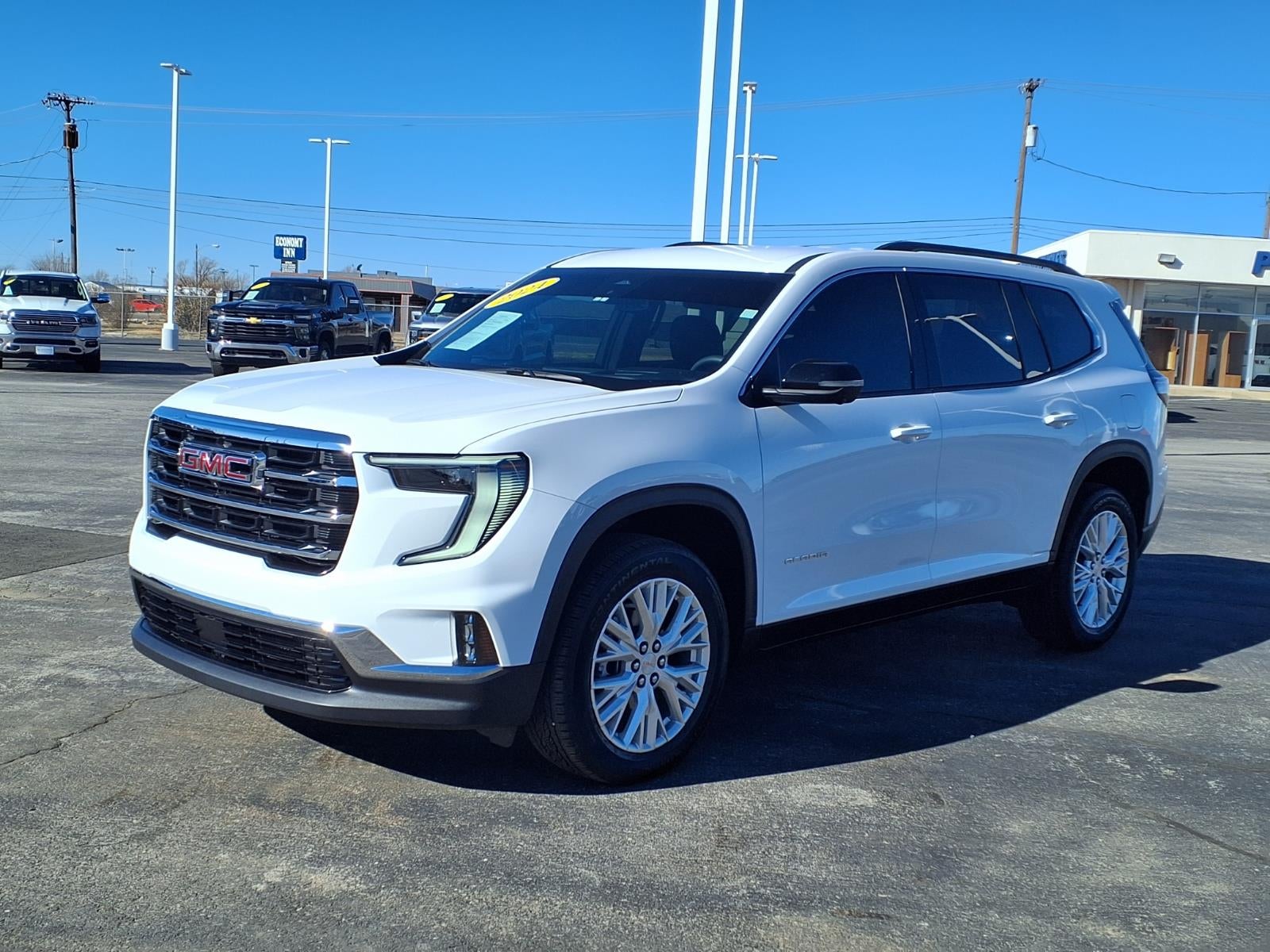 2024 GMC Acadia Elevation