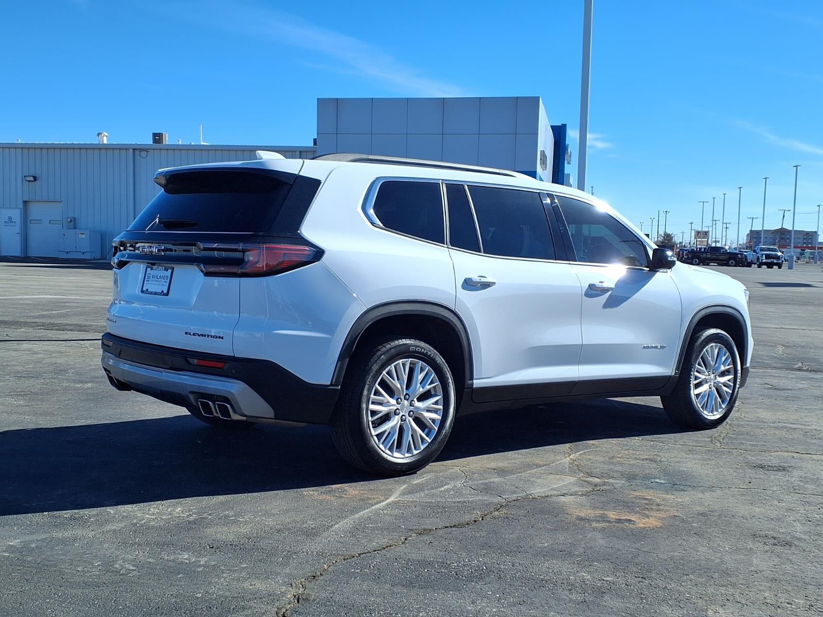 2024 GMC Acadia Elevation
