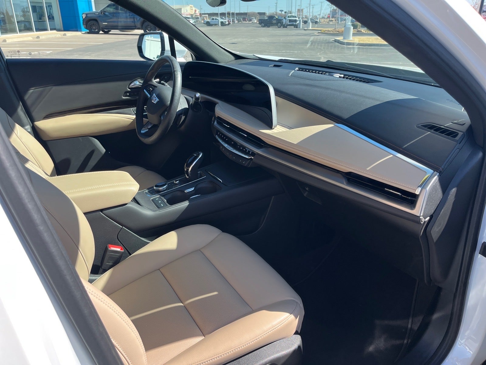 2024 Cadillac XT4 Premium Luxury