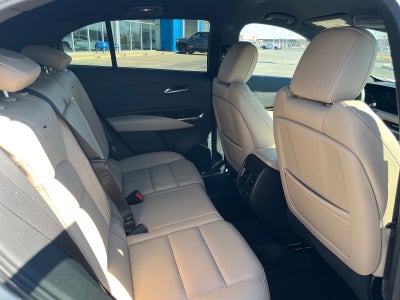 2024 Cadillac XT4 Premium Luxury