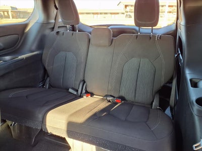 2022 Chrysler Pacifica Touring