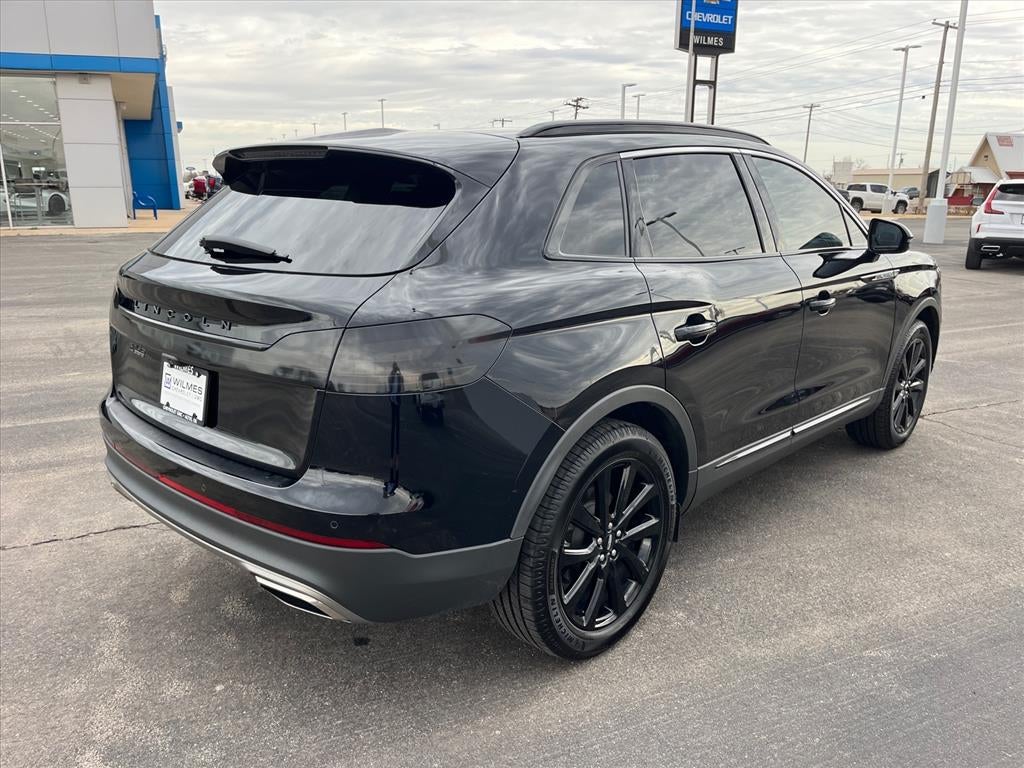 2021 Lincoln Nautilus Reserve