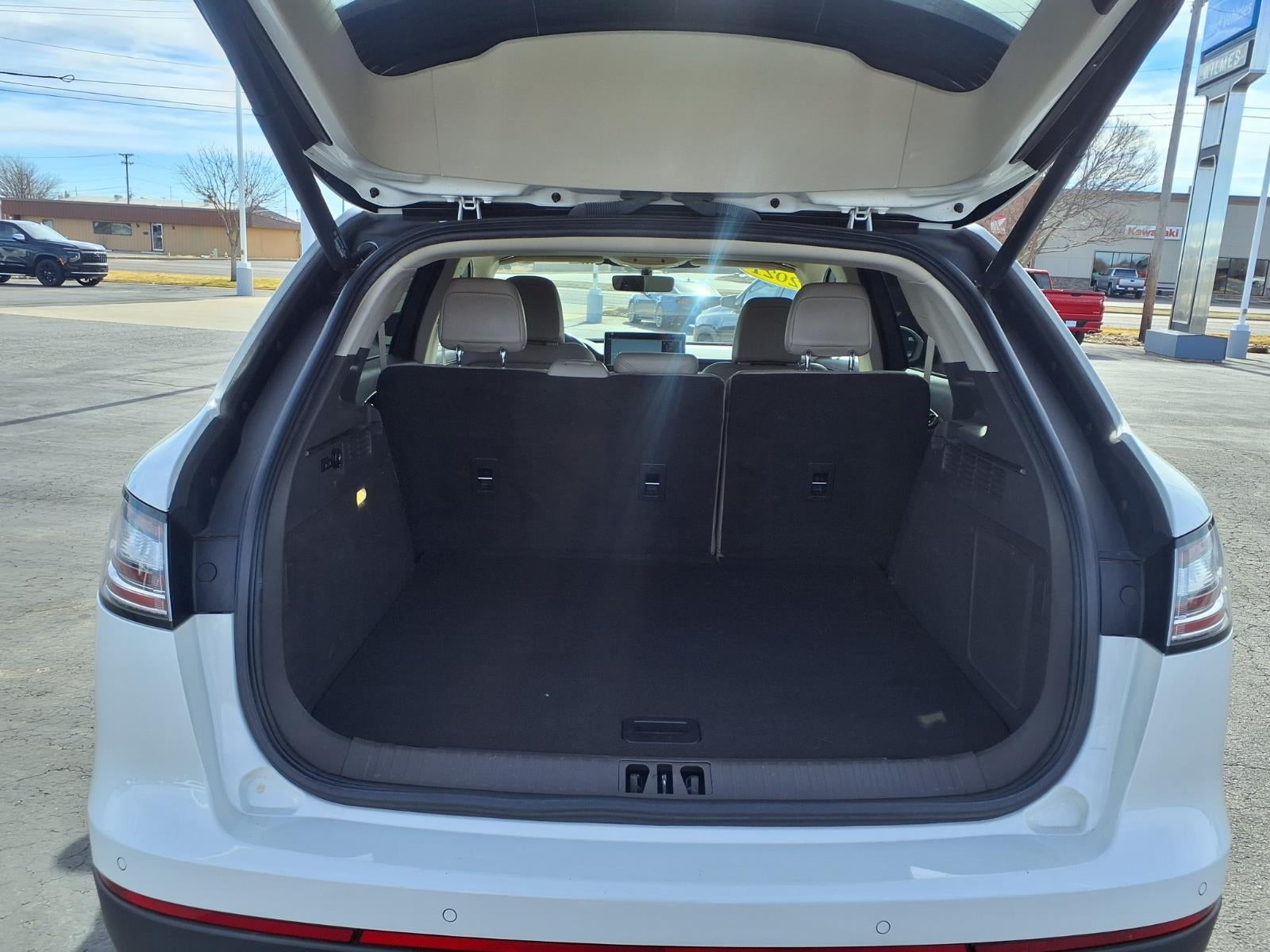 2021 Lincoln Nautilus Reserve