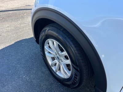 2020 Ford Explorer Base