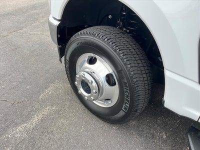 2024 Ford Super Duty F-350 DRW XL