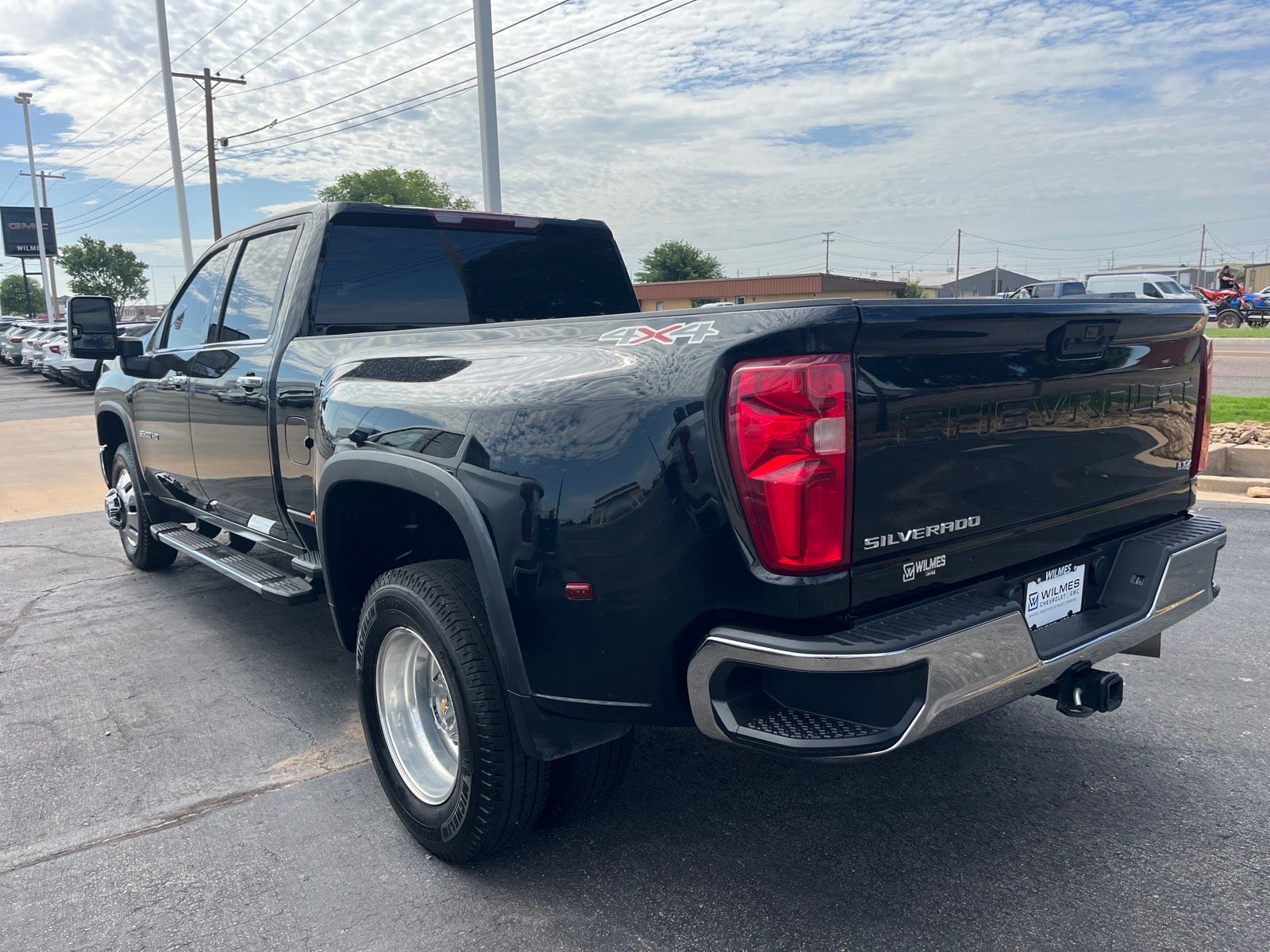 2025 Chevrolet Silverado 3500 HD LTZ DRW