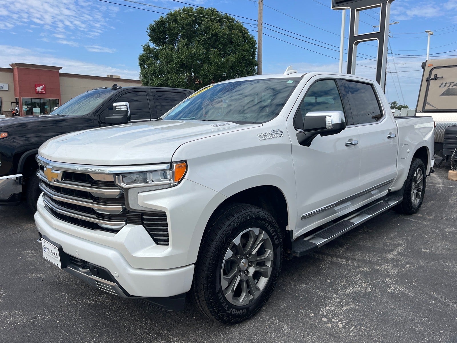 2023 Chevrolet Silverado 1500 High Country