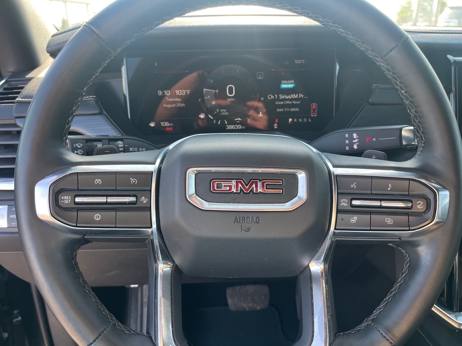 2024 GMC Acadia Elevation