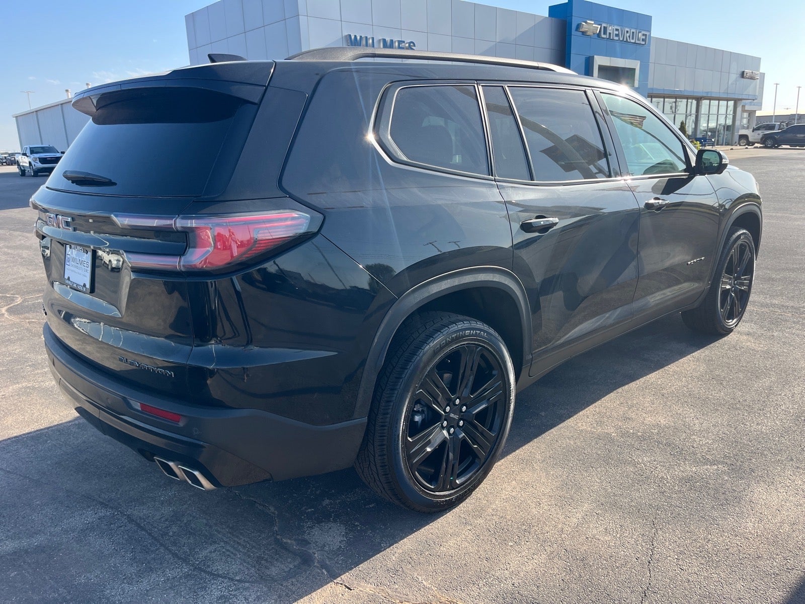 2024 GMC Acadia Elevation