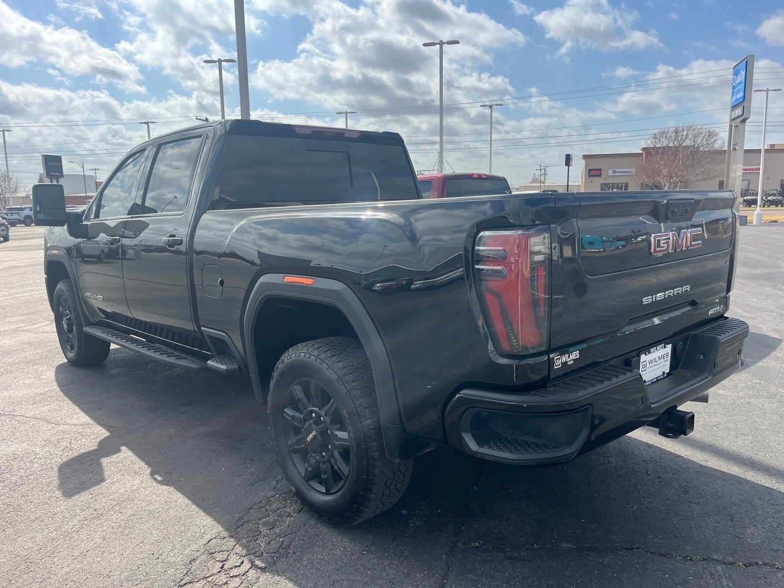 2025 GMC Sierra 2500 HD AT4