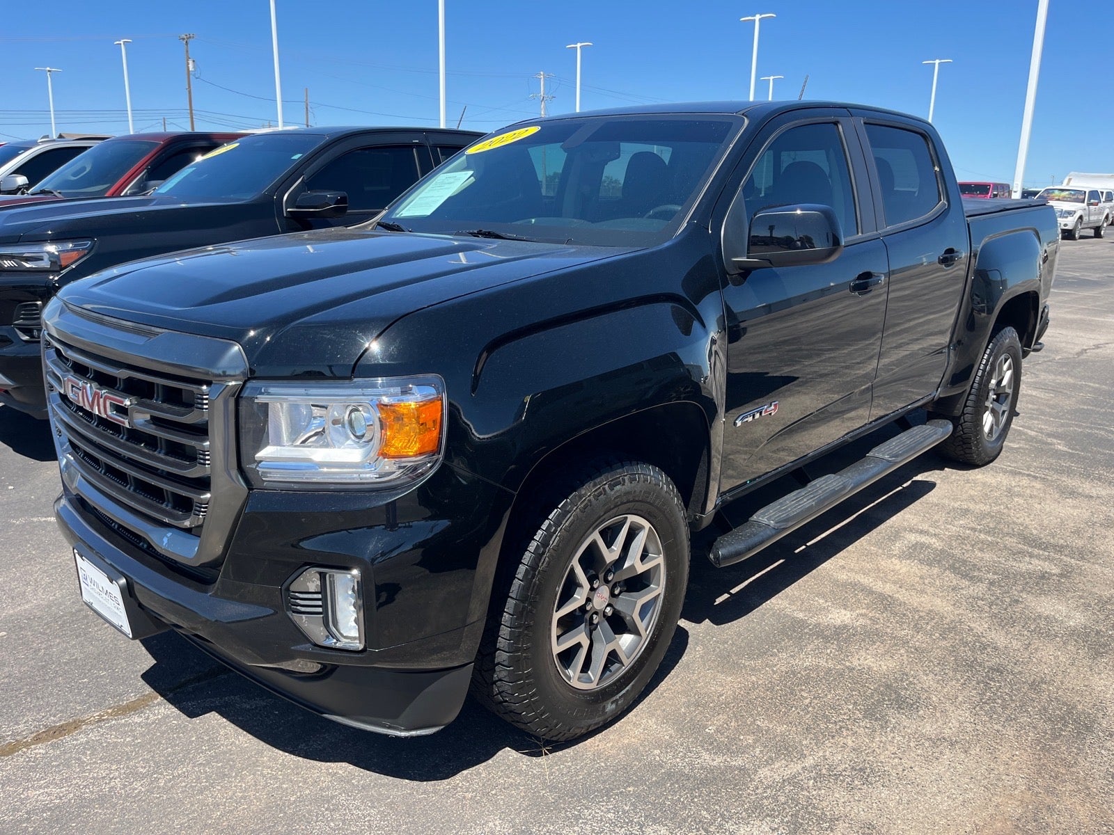 2022 GMC Canyon 4WD AT4 Crew Cab Short Box's photo