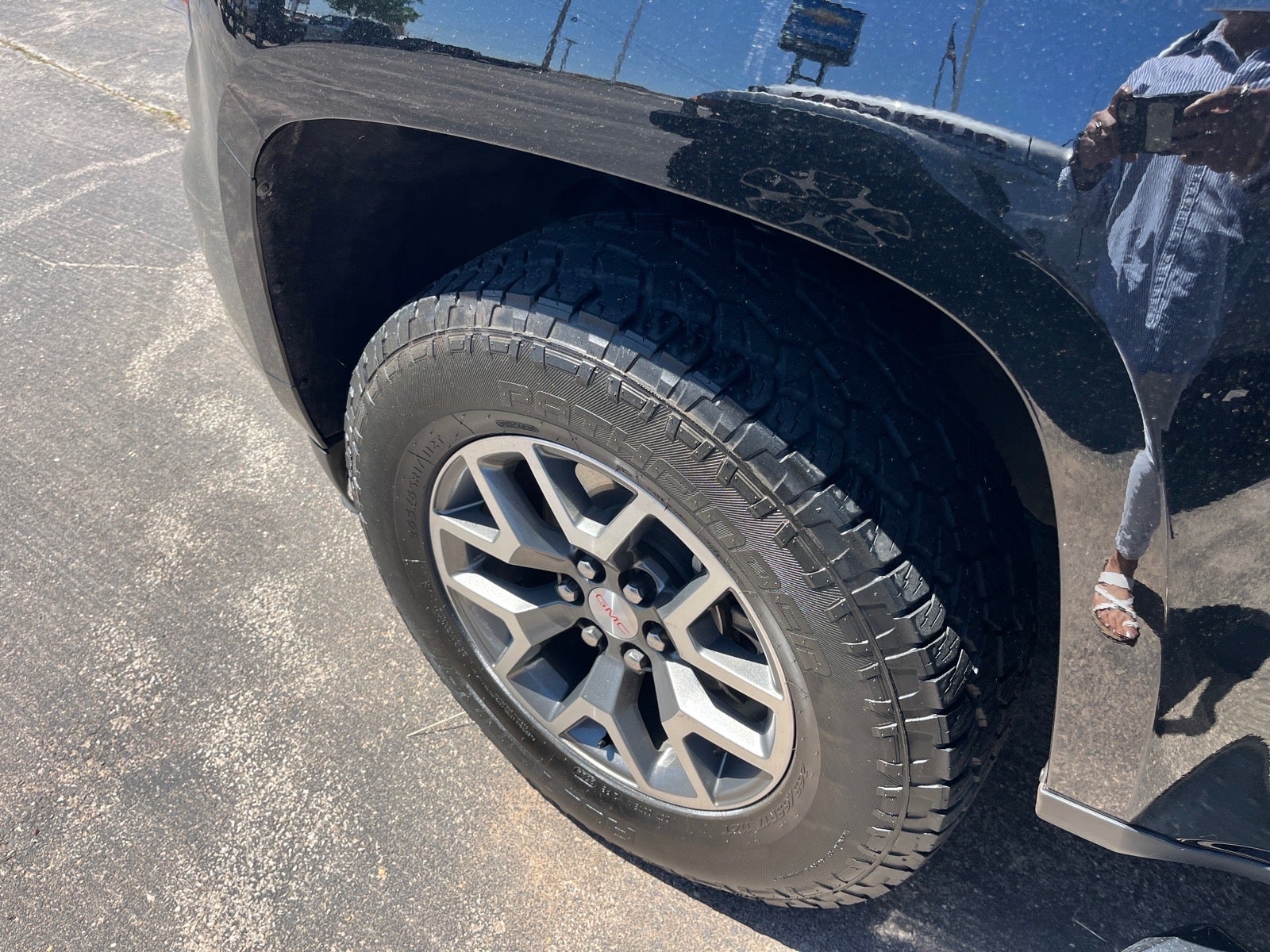2022 GMC Canyon AT4 - Leather