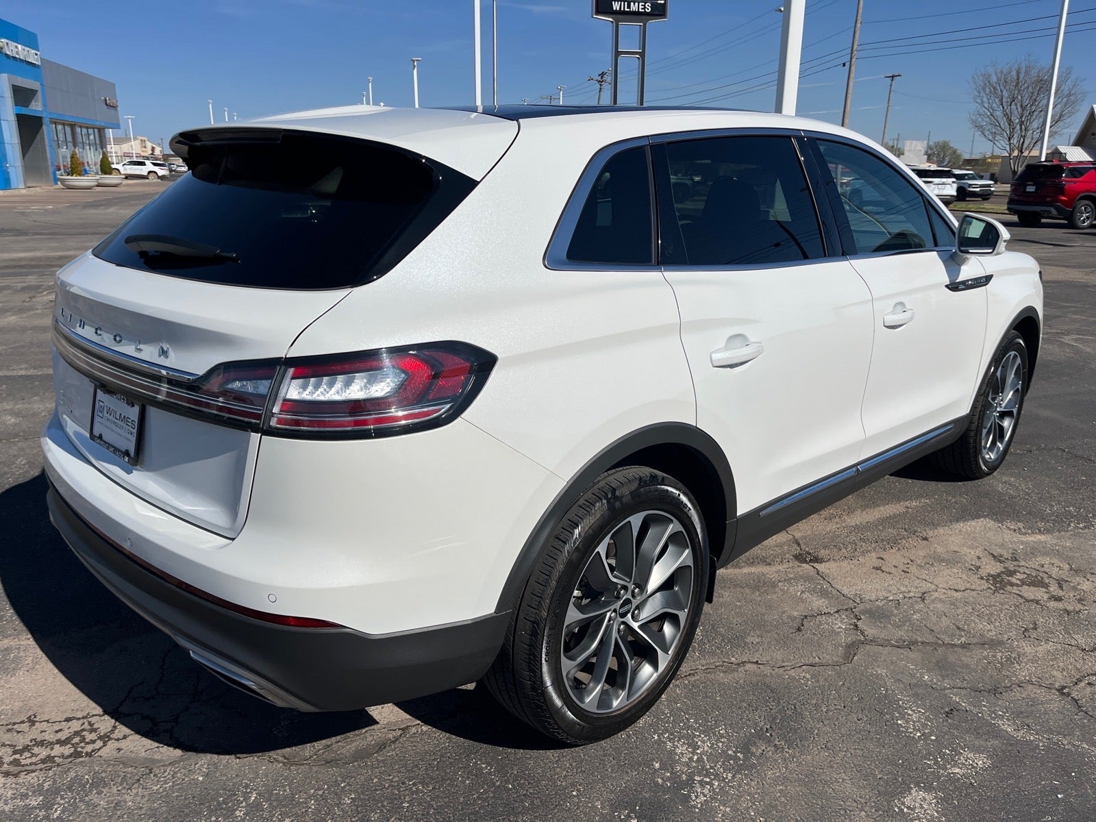 2022 Lincoln Nautilus Reserve