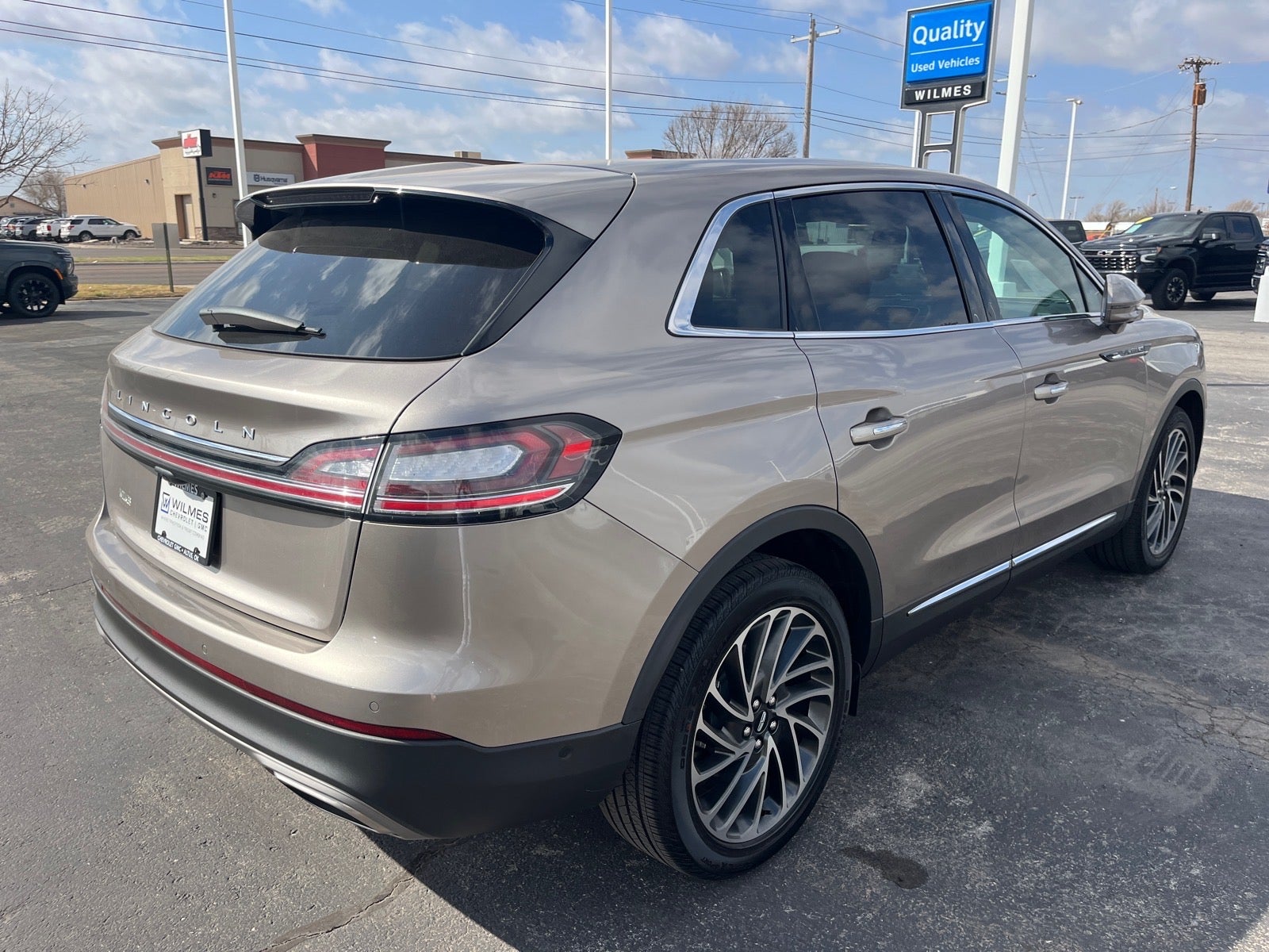 2020 Lincoln Nautilus Reserve