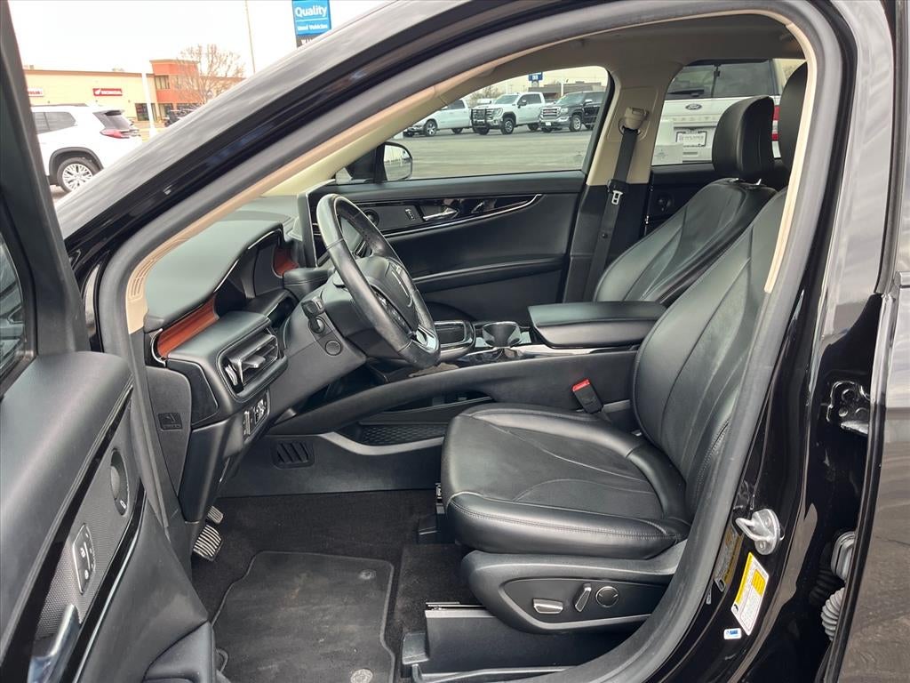 2021 Lincoln Nautilus Reserve