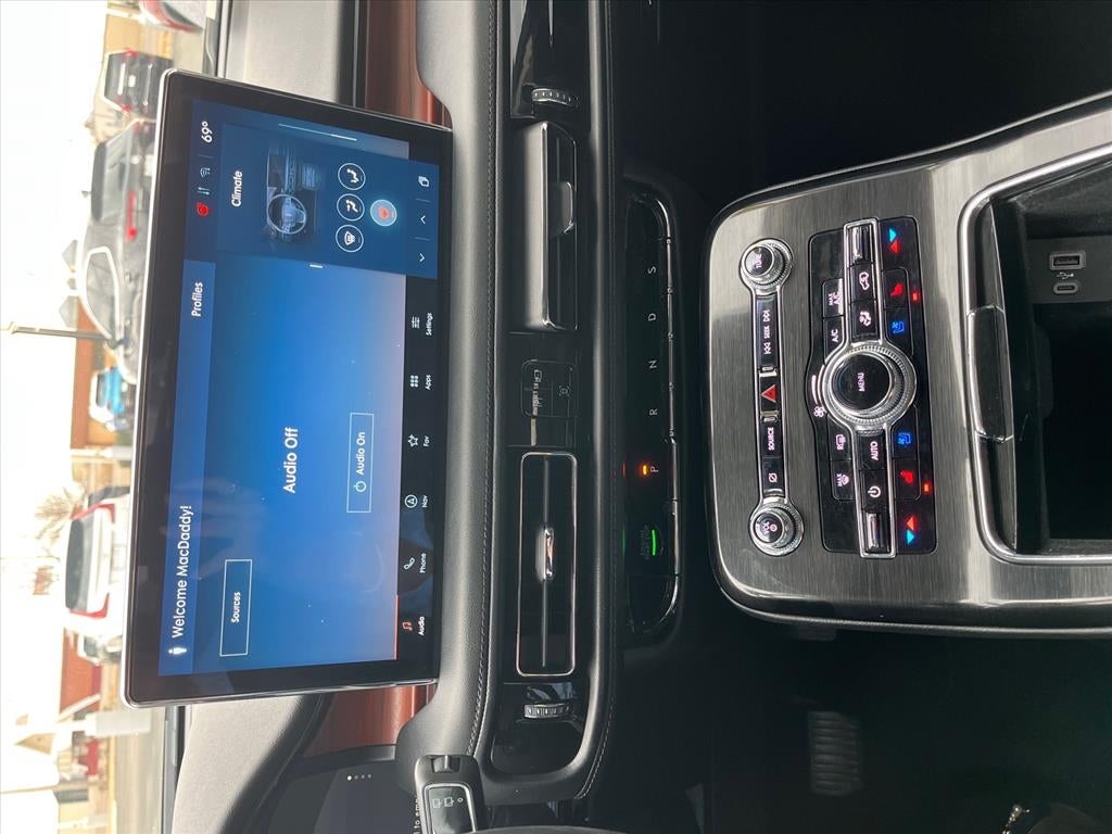 2021 Lincoln Nautilus Reserve