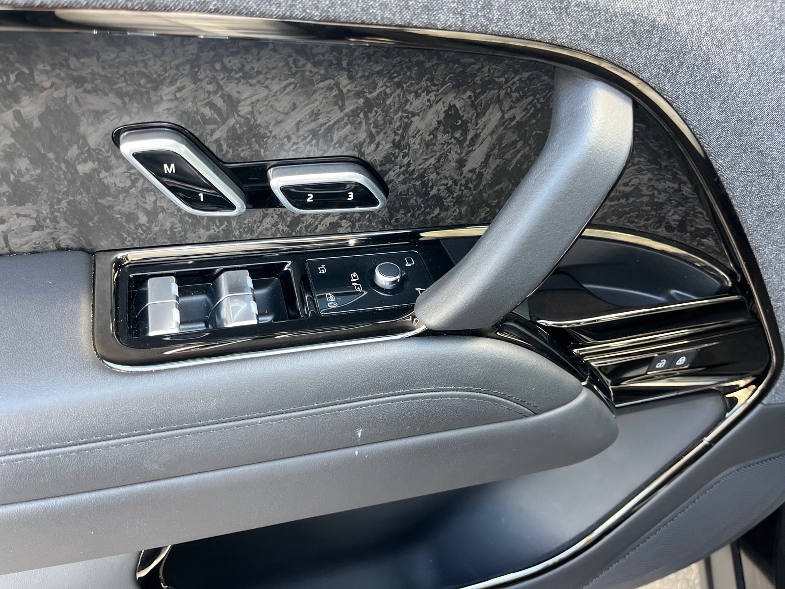 2023 Land Rover Range Rover Sport First Edition