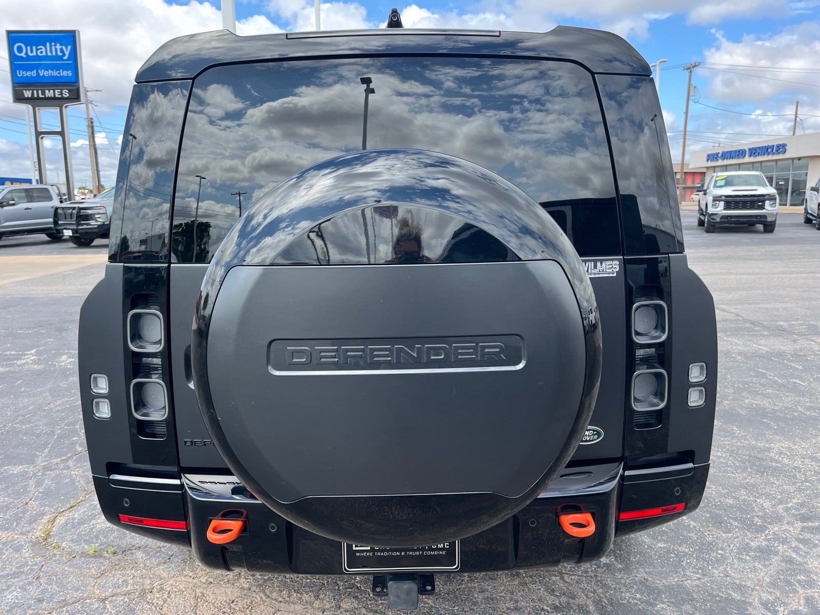 2023 Land Rover Defender X